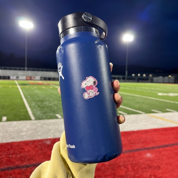 another one of my dumbass teammates water bottles - Picture 2 of 2